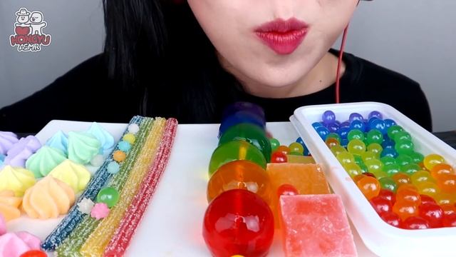 ASMR RAINBOW DESSERTS 무지개 먹방 팝핑보바, 보석젤리, 별사탕 먹방 POPPING BOBA, JELLY, GUMMY MUKBANG NO TALKING EATIN смотреть онлайн