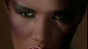 Грейс Джонс - Либертанго