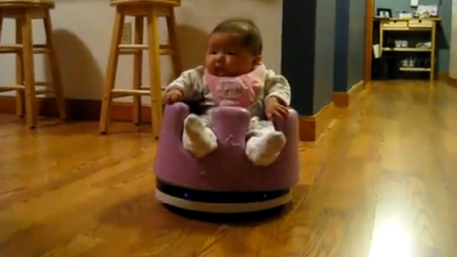 Малыш и пылесос смотреть онлайн