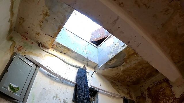 Жизнь под Юго-Восточной хордой. Люди отказываются съезжать из дома под снос? смотреть онлайн