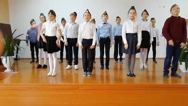 "У солдата выходной", 4 класс смотреть онлайн