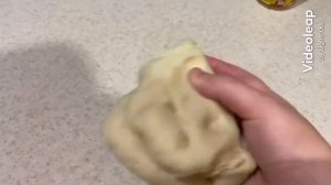 Делаем Домашний пластилин.  Как сделать домашний пластилин из муки и воды..