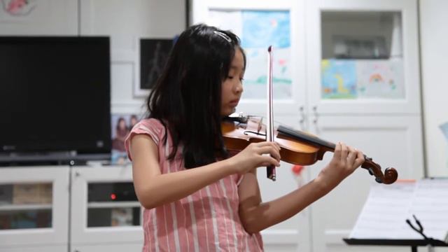 Allyson plays "Once Upon A Dream" from the movie "Maleficent" using her violin смотреть онлайн