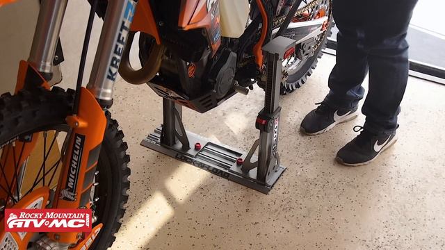 Risk Racing Lock-N-Load Pro Moto Transport System смотреть онлайн
