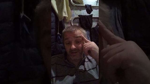 Русские вставайте против той падали гнилой,которые делают вас и ваших детей нищими рабами! смотреть онлайн