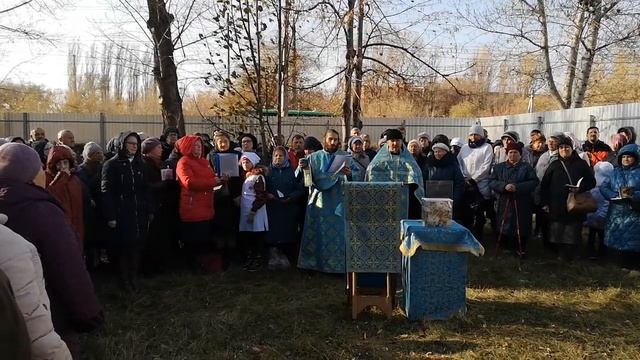 Влад Бородин представляет молебенв Энгельсе Почтроим Храм всем миром смотреть онлайн