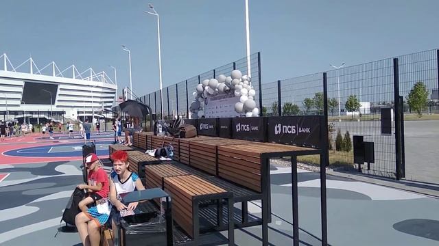 Калининград центр уличного баскетбола. Солнечный Бульвар 25а смотреть онлайн