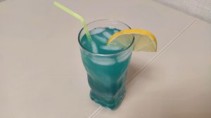 Безалкогольный коктейль «Голубая лагуна»