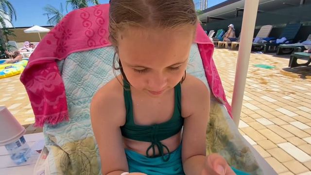 НОВЫЙ ВЛОГ🥳 *поехали в аквопарк смотреть онлайн