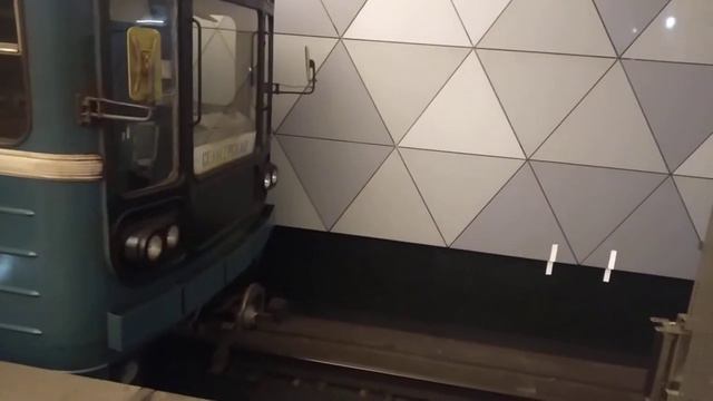 81-717.5 #10197 и разговор с машинистом по поводу 10167 и 10164, смотрите описание 👇