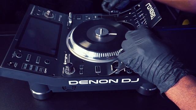 Denon DJ SC5000/SC5000M SC6000/SC6000M Skin Installation (12InchSkinz) смотреть онлайн