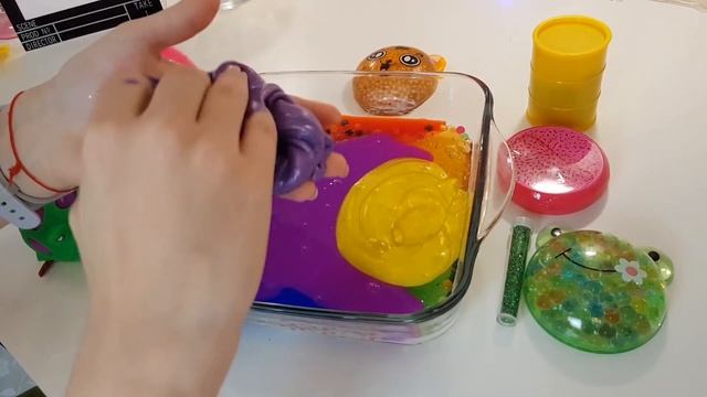 Режем АНТИСТРЕСС ИГРУШКИ! Что ВНУТРИ? / Смешиваю СЛАЙМЫ смотреть онлайн