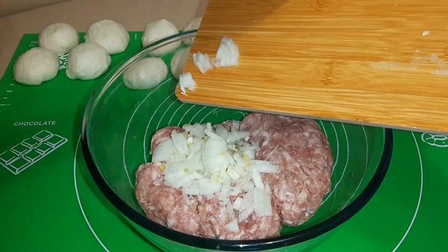 ГОТОВЛЮ МНОГО И ЗАМОРАЖИВАЮ!!! ЧЕБУРЕКИ как ИЗ ЧЕБУРЕЧНОЙ смотреть онлайн