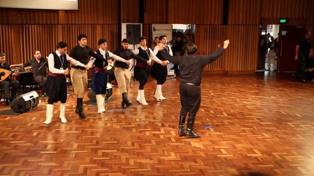Dances Of Crete - Cretan Brotherhood Of Melbourne & Vic., Seniors - Trizalis & Anogeianos Pidixtos