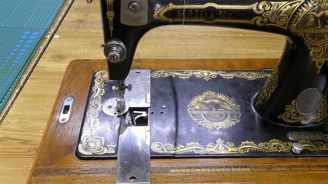 Швейная машинка HAID & HEU. Германия 1916 - 1917гг. смотреть онлайн