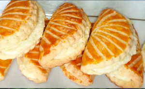 СОЧНИКИ.  ТАКИЕ В МАГАЗИНЕ НЕ  КУПИШЬ !  САМЫЕ ВКУСНЫЕ СОЧНИКИ С ТВОРОГОМ  - НЕЖНОЕ  ПЕСОЧНОЕ ТЕСТО.