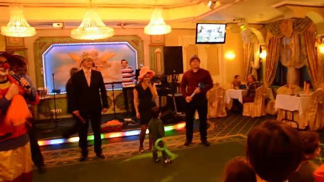 Штырлык шоу в ресторане Сказка Востока 1001 ночь смотреть онлайн