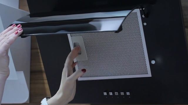 Мебельная фабрика Lizzaro - Кухонная вытяжка Maunfeld Tower Round 60 черный смотреть онлайн