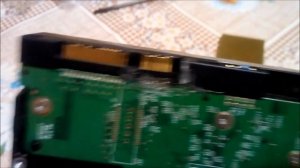 Простой ремонт SATA разъема жесткого диска