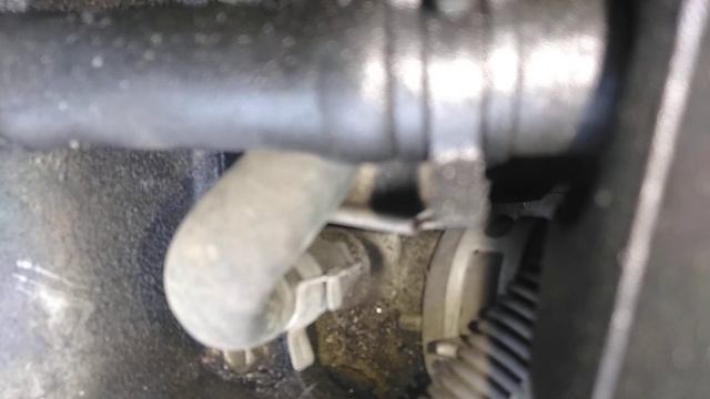 Chevy cobalt how to replace cooling fan.... Como cambiar el abanico del motor facil смотреть онлайн