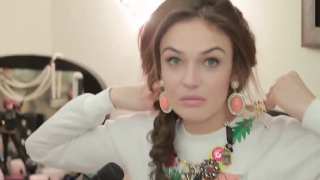 Trendy Lab в гостях у Алены Водонаевой. Любимые аксессуары смотреть онлайн