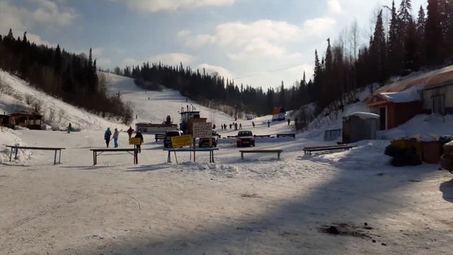 Горно-лыжная база в Мысках "Мрас-су". 24.02.2020г. Отдыхаем! смотреть онлайн