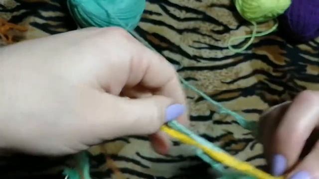 Коврик из квадратов спицами/часть 1 / смотреть онлайн