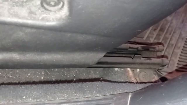 Как снять водительское сиденье Ford Focus 1 #RAZNOBOY #FordFocus1 #фордфокус1