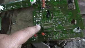 пассат б3 нет возбуждения генератора на холостых