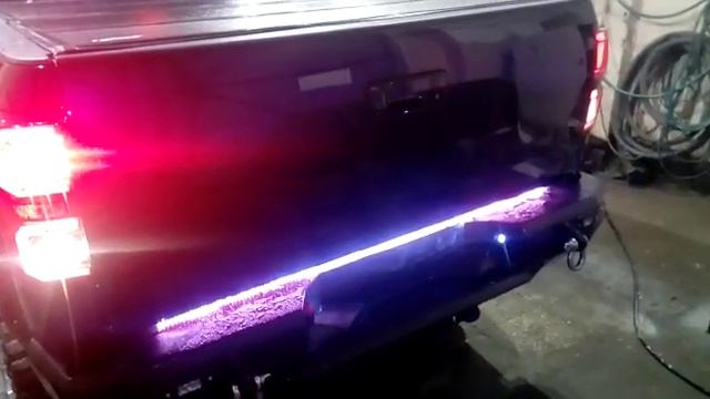 Работа подсветки заднего борта 5 режимов LED (Тойота Тундра) смотреть онлайн