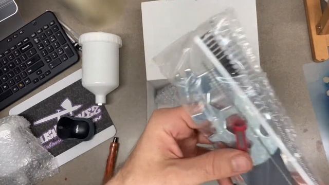 I got a new toy! SpraygunsDirect Unboxing смотреть онлайн