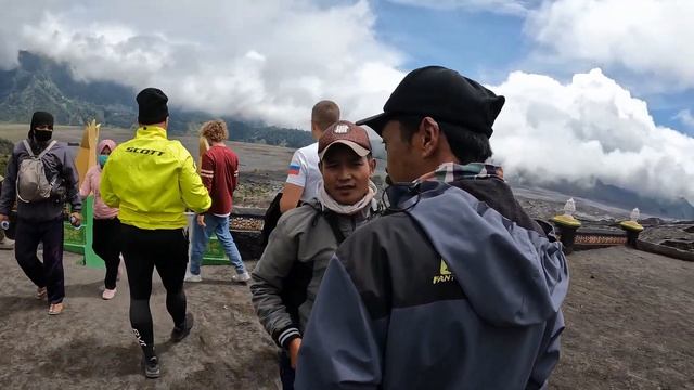 VLOG JAVA INDONESIA / НЕВЕРОЯТНЫЕ МЕСТА НА ОСТРОВЕ ЯВА смотреть онлайн