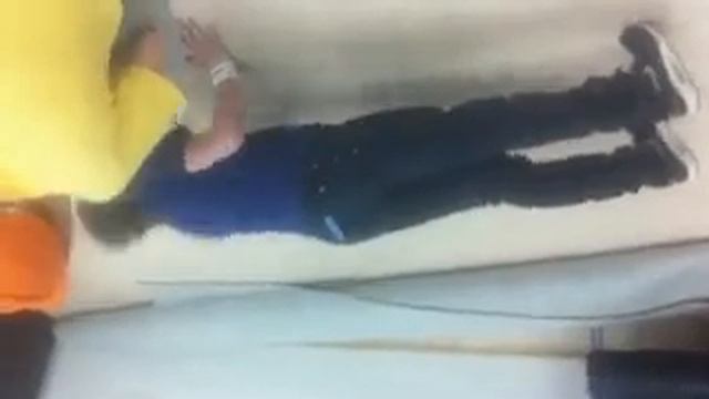 воллоосатый3 смотреть онлайн