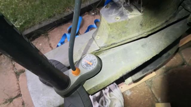 Volvo Penta 290 DP-E Antrieb Druckprüfung Simmeringe смотреть онлайн