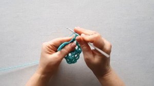 КЛАССИЧЕСКАЯ ШАЛЬ КРЮЧКОМ. Сетка крючком с пышными столбиками.  МК