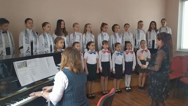 Мастер -класс на тему:"Вокально-хоровая работа над произведениями,входящими в Хоровой Собор" . смотреть онлайн