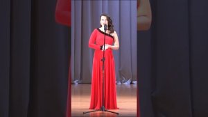 «Гляжу в озера синие» , муз. Л.Афанасьева, сл. И.Шаферана,  вокал - Лисицына Мария