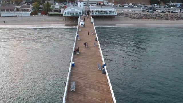 Malibu - Los Angeles смотреть онлайн