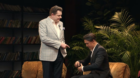 Евгений Понасенков обиделся на шутки ведущих «ЧБД» и разочаровал поклонников