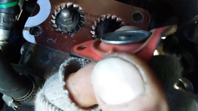 TOYOTA "HIAСE"на ЖИГУЛИ карб. ЗАВЕХРИТЕЛЬ прокладка смотреть онлайн