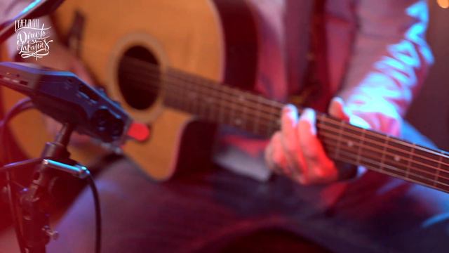 Alvaro González - Bis смотреть онлайн