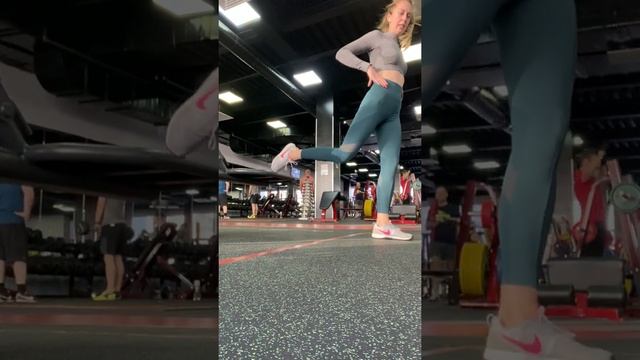 18 неделя тренировок_13.12.2020_Д2_Болгарский сплит-присед смотреть онлайн