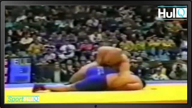 Russian Bear Karelin Smashed Rival Wrestler