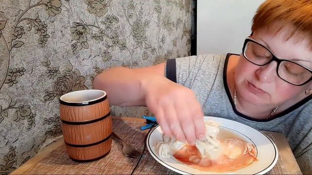 пожрем/Мукбанг хинкали/обжор и разговоры на камеру смотреть онлайн
