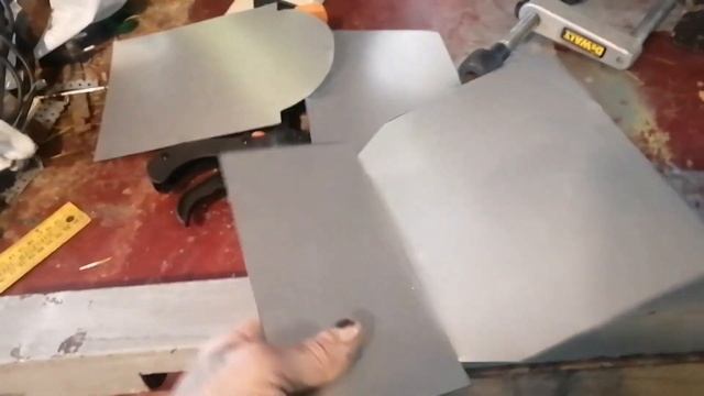 КОРМУШКА ДЛЯ КРОЛИКОВ,БУНКЕРНАЯ РАЗМЕРЫ, СВОИМИ РУКАМИ, смотреть онлайн