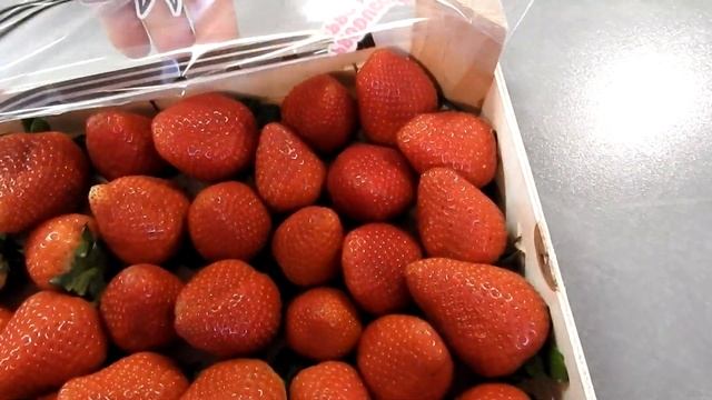 СЫРНО- КУРИНЫЙ СУП // И НАШ ЛЁГКИЙ ОБЕД смотреть онлайн