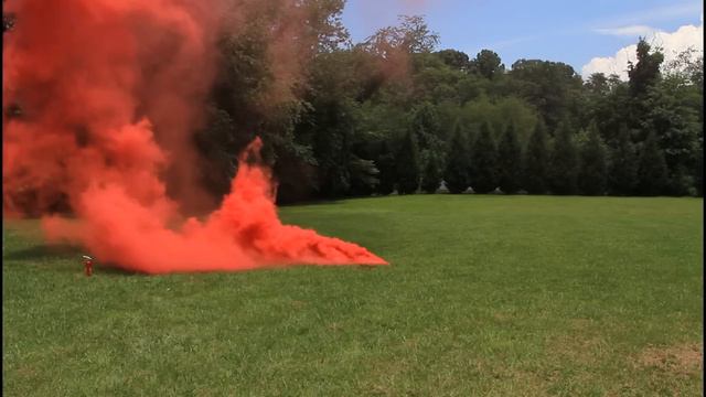 M18 Smoke Grenade Test смотреть онлайн