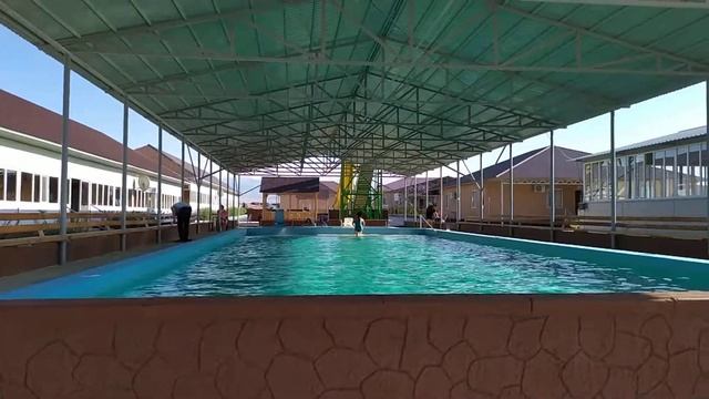 Горячие источники Чунджи, база отдыха "Аксу" смотреть онлайн