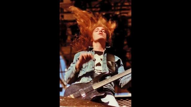 Battery - Bass only смотреть онлайн