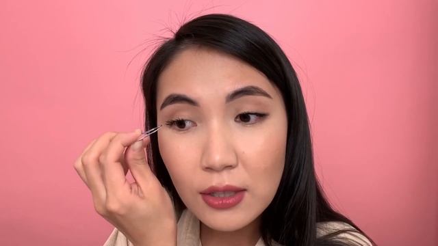 Как наклеить накладные ресницы пучки